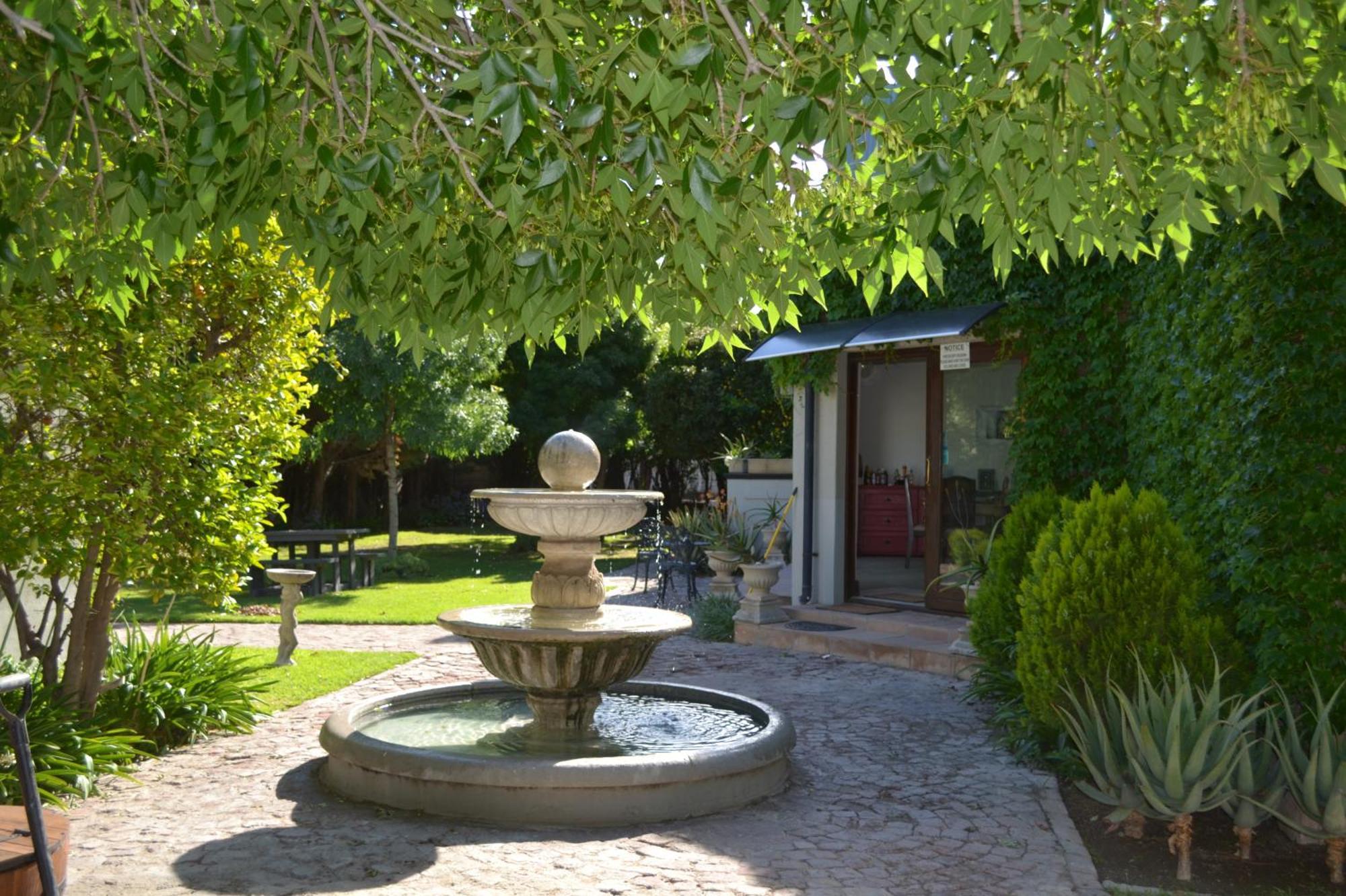 Old House Lodge Beaufort West Ngoại thất bức ảnh
