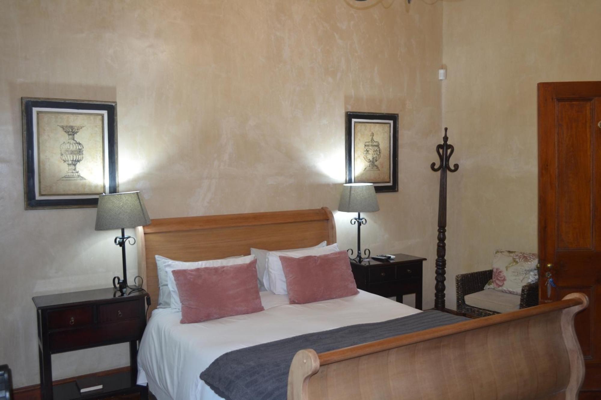 Old House Lodge Beaufort West Ngoại thất bức ảnh